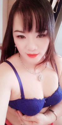 Photos of hooker Ella in sexy escort ads on sexbeirut.club