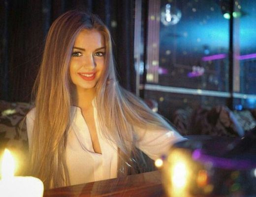 Beirut mature escort Aisha (age: 21, weight: 41)