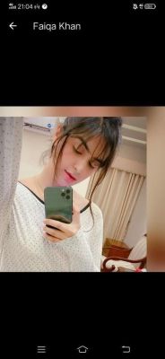 Lesbian call girl Linda is waiting for ladies