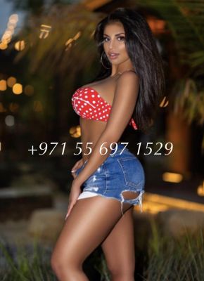 Hot babe in Beirut: Odelia wants to share her passion with you