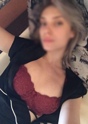 Beirut escort girl Fleur will meet a generous man, call +961812086732