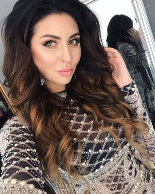 Photos of hooker Loana in sexy escort ads on sexbeirut.club