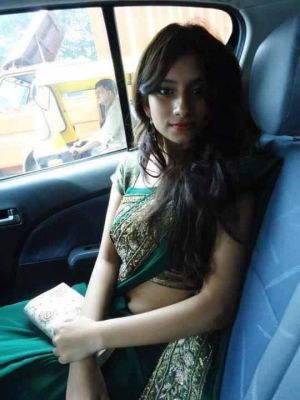 Petite escort Beirut (weight: 52 kg; height: 159 cm)