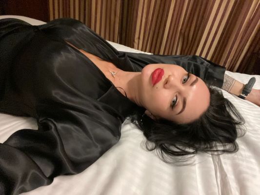 Your mistress Mimi for BDSM games