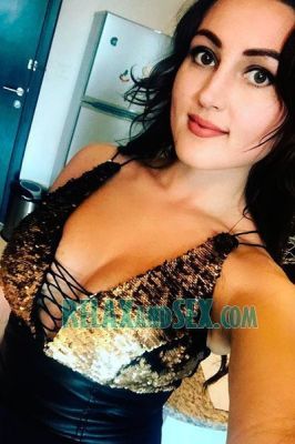 Pretty Sonia for escort adult entertainment in Beirut