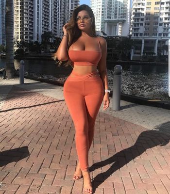 Reviews and pics of whore Naeva on escorting website sexbeirut.club
