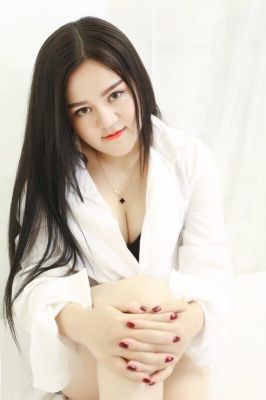 Sweet Beirut black slut (weight: 59 kg, height 165 cm)