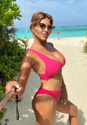 Call girl in Beirut: Keesha available 24 7
