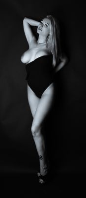 Ruth, 28, Beirut, 