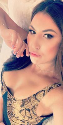 European escort does OWO, CIM, COM. Prices from LBP 500/hr