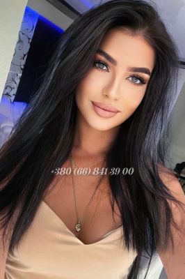Kace, an adult escort, phone number for booking +961762371774