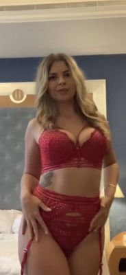 Book online escort girl Bella in lebanon