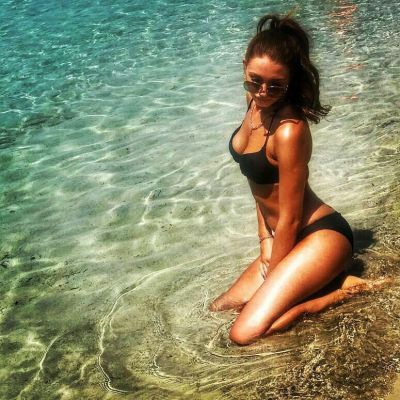 Cheap independent escort Regina charges LBP 500/hr