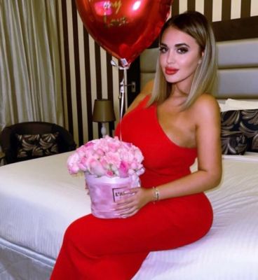 Sexy escort - independent Beirut girl Amy, 62 kg, 166 cm 