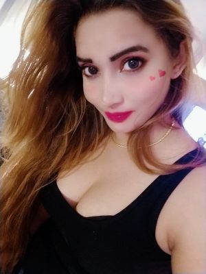 Kinky couple hooker in Beirut Tina, 178 cm, 77 kg