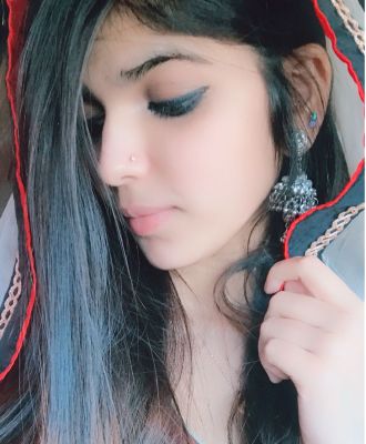 Asian prostitute on sexbeirut.club with sexy photos