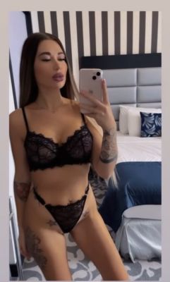 Beirut indian escort Marinette, weight 64 kg, 168 cm tall