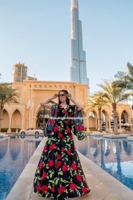 VIP treatment from 25 year-old elite escort Lorraine