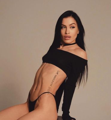 24 hour escorts in Beirut, 23 y.o., 156 cm, 48 kg