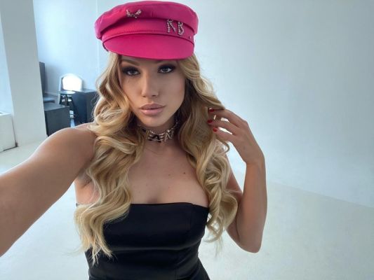 Cheap independent escort Taylor charges LBP 250/hr