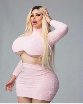 One of Beirut 24 7 escorts Piper is available for LBP 400