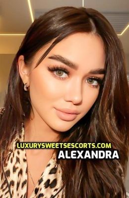 Book Mimi from cheap Beirut escorts agency
