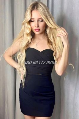 Look through escort pictures of Resa on sexbeirut.club