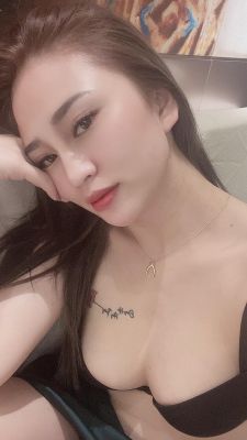 The sexiest among busty Beirut escorts - Ivy, 28 y.o.