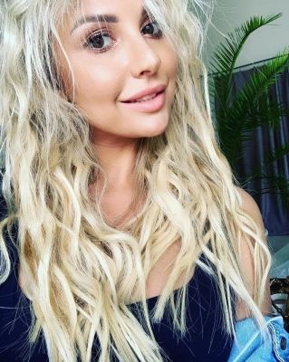 Elliana - italian escort based in Beirut