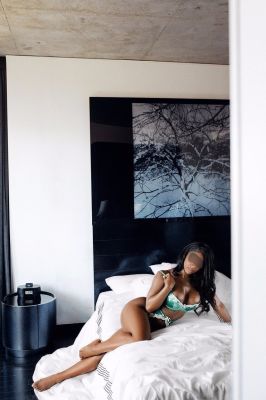 Cheap escort in Beirut: Emilia available on sexbeirut.club
