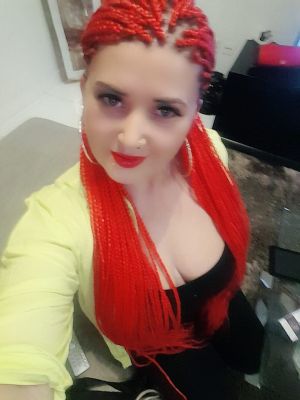 Cheap escort girl Venus sees her clients in Beirut