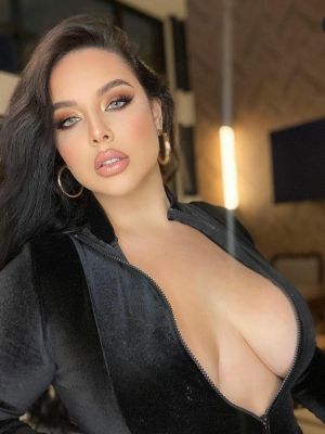Italian escort in Beirut: tel. +961707130835