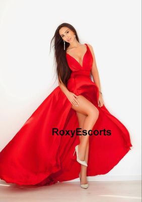 Latin escort Natasha in Beirut, LBP 200 per hour