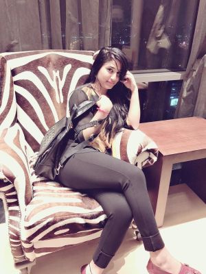 Call girl in Beirut: Georgina available 24 7