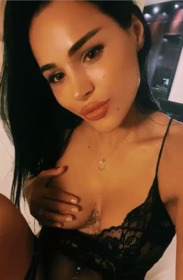 Older escorts: Norma, age: 25. Available 24 7