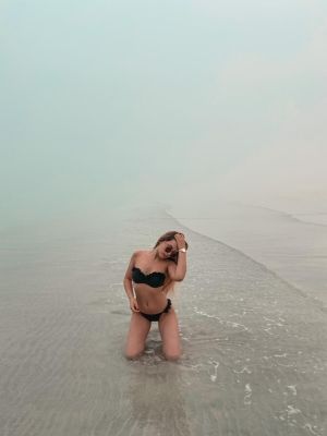 Chinese escort in Beirut for LBP 400 for an hour