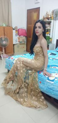 Sexy Beirut woman with tight ass, 65 kg; 169 cm
