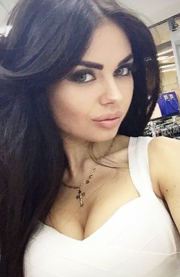 Top escort babe Michelle wants you tonight