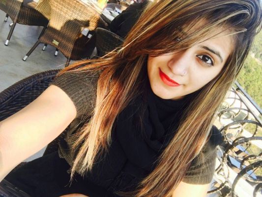 Sex with independent escort Nieve (29 years old, Beirut)