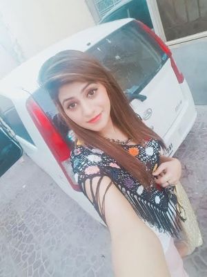 Beautiful escort elite girl Nieve will be your perfect company in lebanon