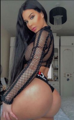 Night with lebanon escort model Yashaswini (classic, oral sex)