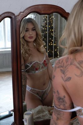 Enjoy Beirut sex massage done by escort Brady