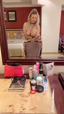 One of the hottest call girls Beirut has in store — sexy Hana, 158 cm, 51 kg