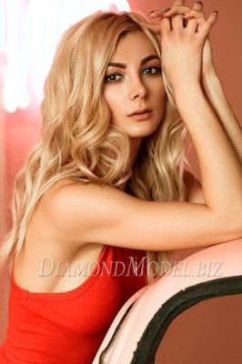 Rose is a model for sex and massage in Beirut