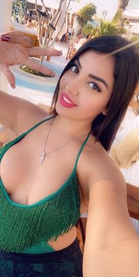 Cheap independent escort Estela charges LBP 200/hr