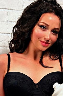 Beirut arab escort girl Karen (53 kg, 160 cm)