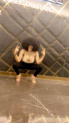 Top class woman will meet a generous man for LBP 400