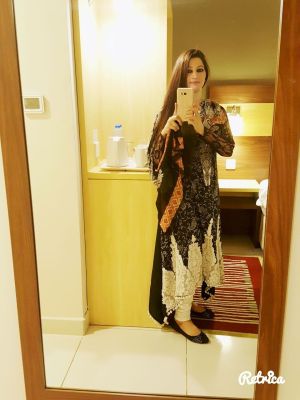 VIP treatment from 28 year-old elite escort Connie