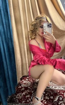 Dating for the sex Beirut — Daphne, 27 y.o
