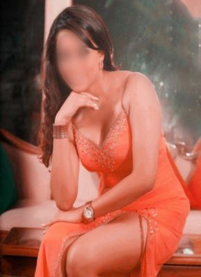 Beirut massage service offered by hooker Rhonda